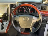 Toyota ALPHARD лот № 60058 оценка 3.5  с аукциона в Японии 2