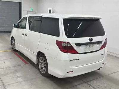 Toyota ALPHARD  с аукциона в Японии