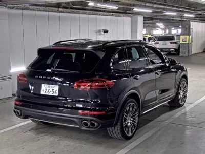 Porsche CAYENNE  с аукциона в Японии