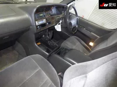 Toyota HIACE  с аукциона в Японии