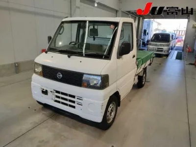 Nissan CLIPPER TRUCK  с аукциона в Японии