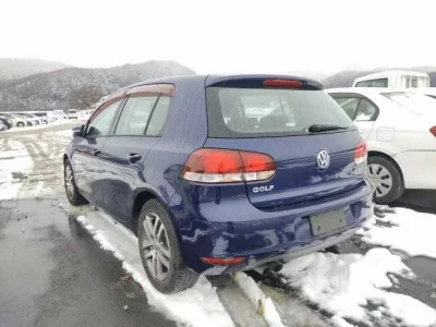 Volkswagen GOLF  с аукциона в Японии