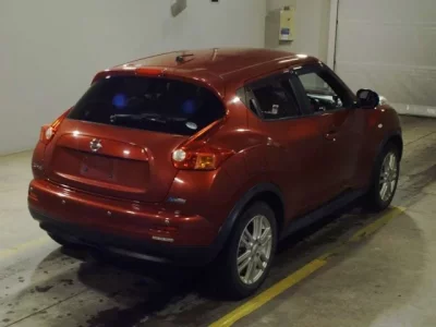 Nissan JUKE  с аукциона в Японии