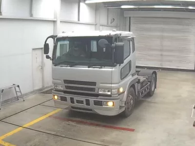Mitsubishi FUSO TRUCK  с аукциона в Японии