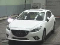 Mazda AXELA лот № 7015 оценка 3  с аукциона в Японии 2