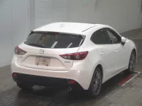 Mazda AXELA лот № 7015 оценка 3  с аукциона в Японии 3