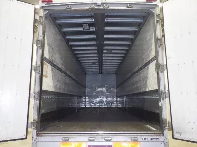 Mitsubishi FUSO TRUCK  с аукциона в Японии