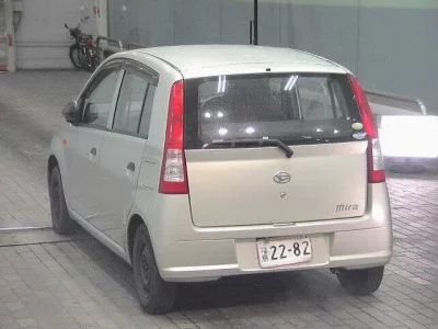 Daihatsu MIRA  с аукциона в Японии