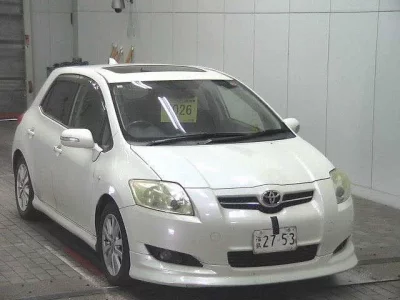 Toyota AURIS  с аукциона в Японии