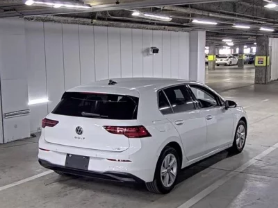 Volkswagen GOLF  с аукциона в Японии
