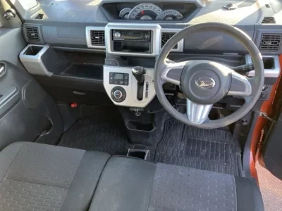 Daihatsu WAKE  с аукциона в Японии