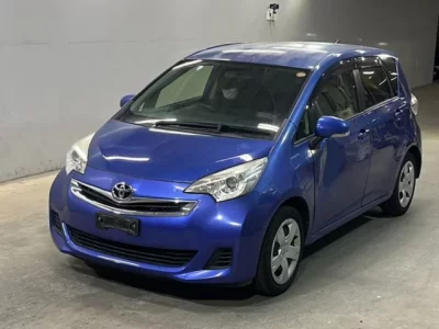 Toyota RACTIS  с аукциона в Японии
