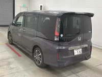 Honda STEP WAGON лот № 30006 оценка 4  с аукциона в Японии 1