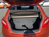 Mazda DEMIO лот № 30008 оценка 4  с аукциона в Японии 9