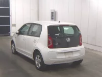 Volkswagen UP лот № 1077 оценка 3.5  с аукциона в Японии 1