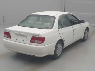 Toyota CARINA  с аукциона в Японии