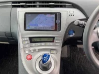 Toyota PRIUS лот № 30016 оценка 4  с аукциона в Японии 7