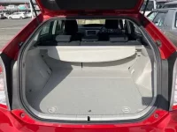 Toyota PRIUS лот № 30016 оценка 4  с аукциона в Японии 9