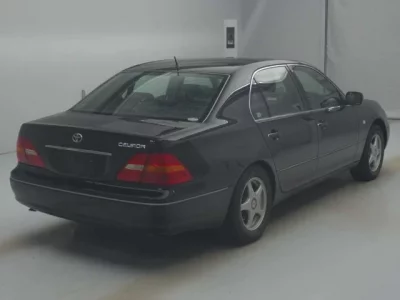 Toyota CELSIOR  с аукциона в Японии