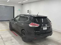 Nissan X-TRAIL лот № 30020 оценка 3.5  с аукциона в Японии 1