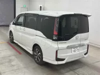 Honda STEP WAGON лот № 30028 оценка 5  с аукциона в Японии 1