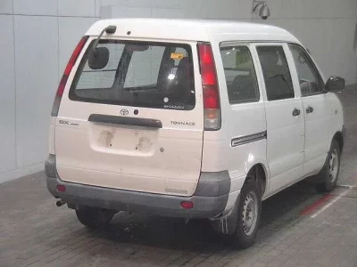 Toyota TOWN ACE VAN  с аукциона в Японии
