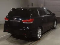 Toyota WISH лот № 268 оценка RA  с аукциона в Японии 1