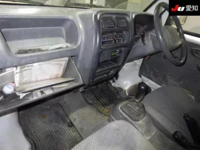 Suzuki CARRY TRUCK  с аукциона в Японии