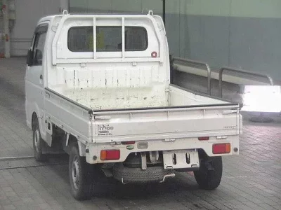 Nissan CLIPPER TRUCK