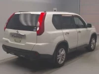 Nissan X-TRAIL лот № 80580 оценка 4  с аукциона в Японии 1