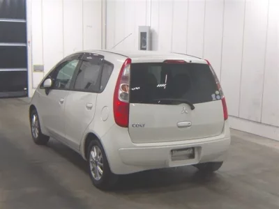 Mitsubishi COLT  с аукциона в Японии