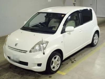 Toyota PASSO  с аукциона в Японии