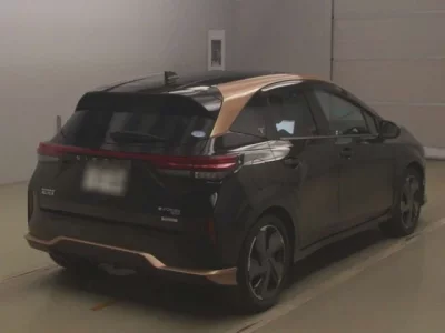 Nissan AURA  с аукциона в Японии