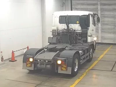 Mitsubishi FUSO TRUCK  с аукциона в Японии