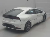 Toyota PRIUS лот № 70082 оценка R  с аукциона в Японии 1