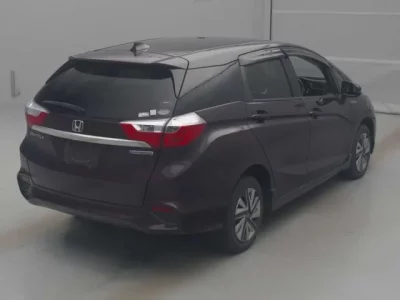 Honda SHUTTLE  с аукциона в Японии