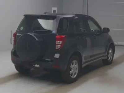 Toyota RUSH  с аукциона в Японии