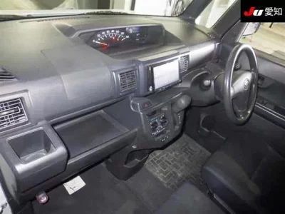 Daihatsu HIJET CADDIE