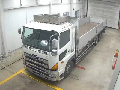 Hino TRUCK