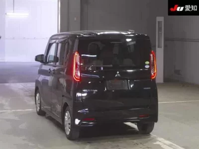 Mitsubishi EK SPACE  с аукциона в Японии