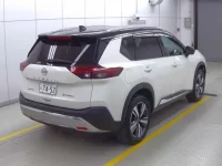 Nissan X-TRAIL лот № 1011 оценка 5  с аукциона в Японии 3