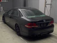 Toyota CROWN лот № 1029 оценка 3  с аукциона в Японии 1