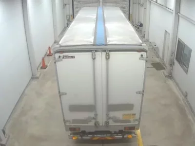 Isuzu FORWARD  с аукциона в Японии