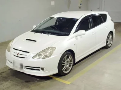 Toyota CALDINA  с аукциона в Японии