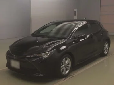 Toyota COROLLA SPORT  с аукциона в Японии