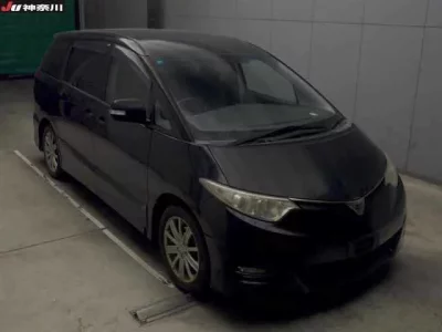 Toyota ESTIMA  с аукциона в Японии