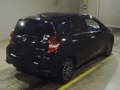 Nissan NOTE  с аукциона в Японии