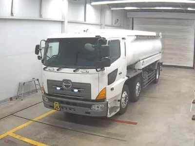Hino TRUCK