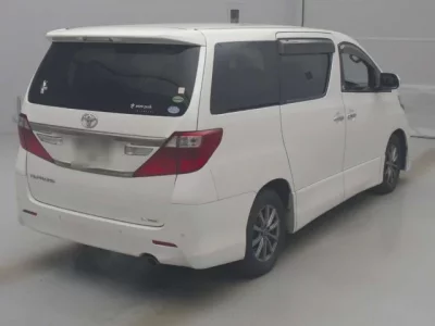 Toyota ALPHARD  с аукциона в Японии