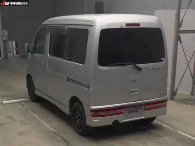 Daihatsu Atrai Wagon  с аукциона в Японии